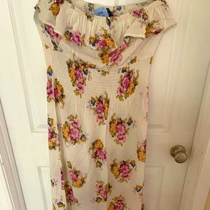Strapless floral New Dress size Large